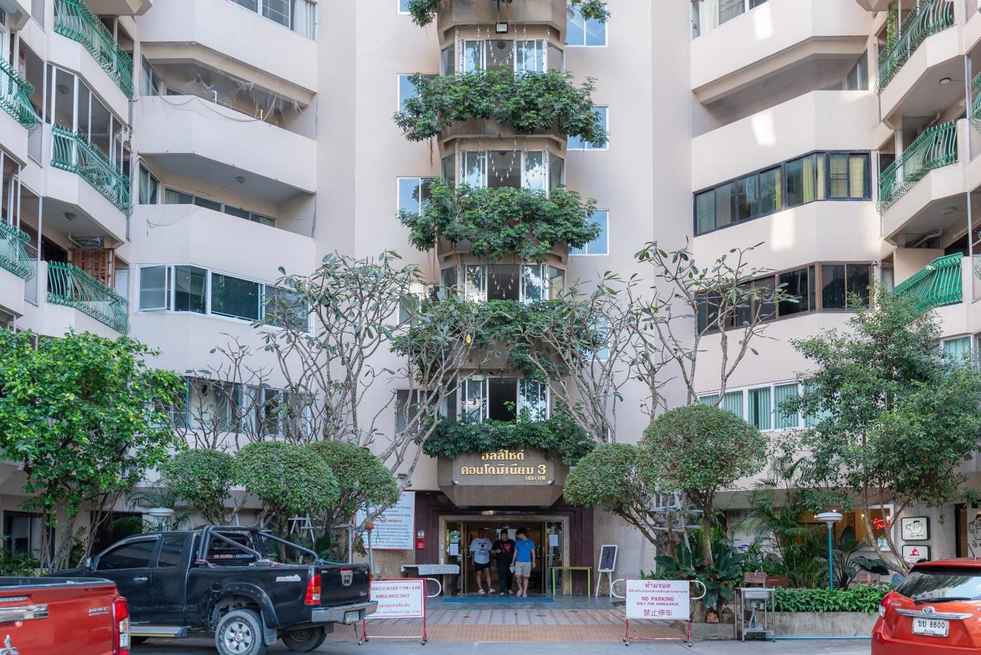 Cozy B At Nimman Studio Room In Condominium Chiang Mai Exterior foto